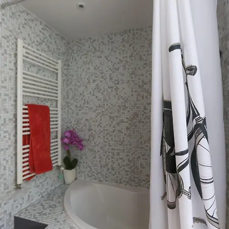 Apartamento Spacious And Warm Paris